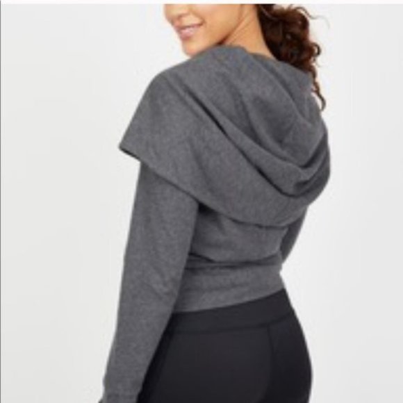 SOLD🛑NIIA WRAP HOODIE SWEATSHIRT SIZE MEDIUM - Picture 3 of 12